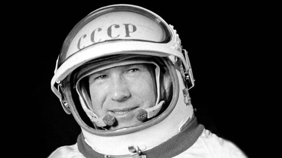 18 марта 1965 года советский космонавт Алексей Леонов впервые вышел в открытый космос. В этом году исполняется 58 лет со дня исторического события. Расскажем самые интересные факты.